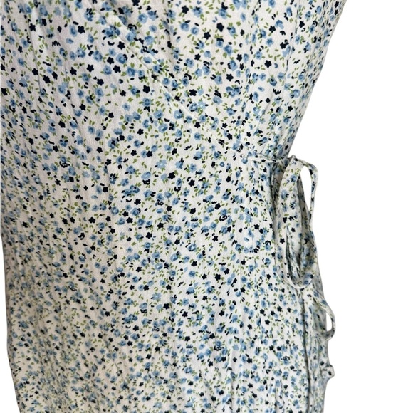 Brandy Melville Floral Wrapped Around Side Tie Midi Dress Size 2 - Picture 15 of 17